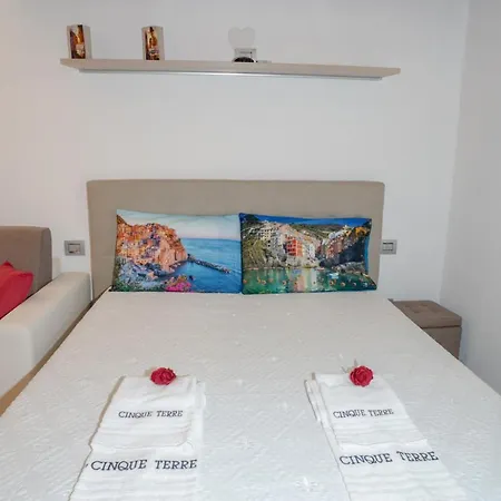 Eden Guest house 2*