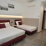 Eden 4*