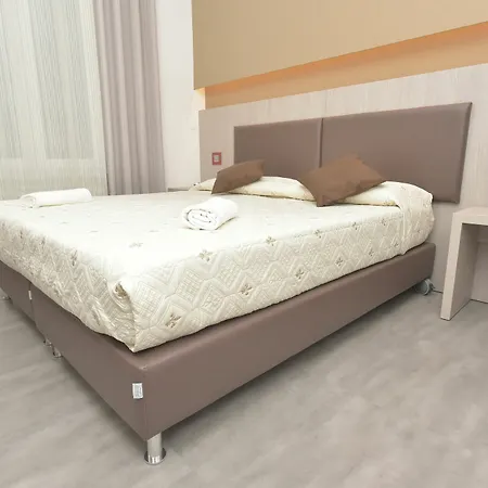Konukevi Eden La Spezia